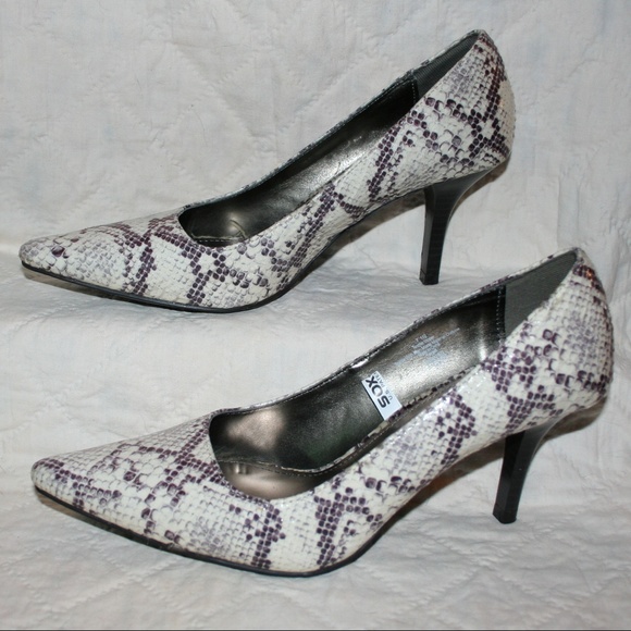 Merona heels in EUC! - Picture 1 of 8